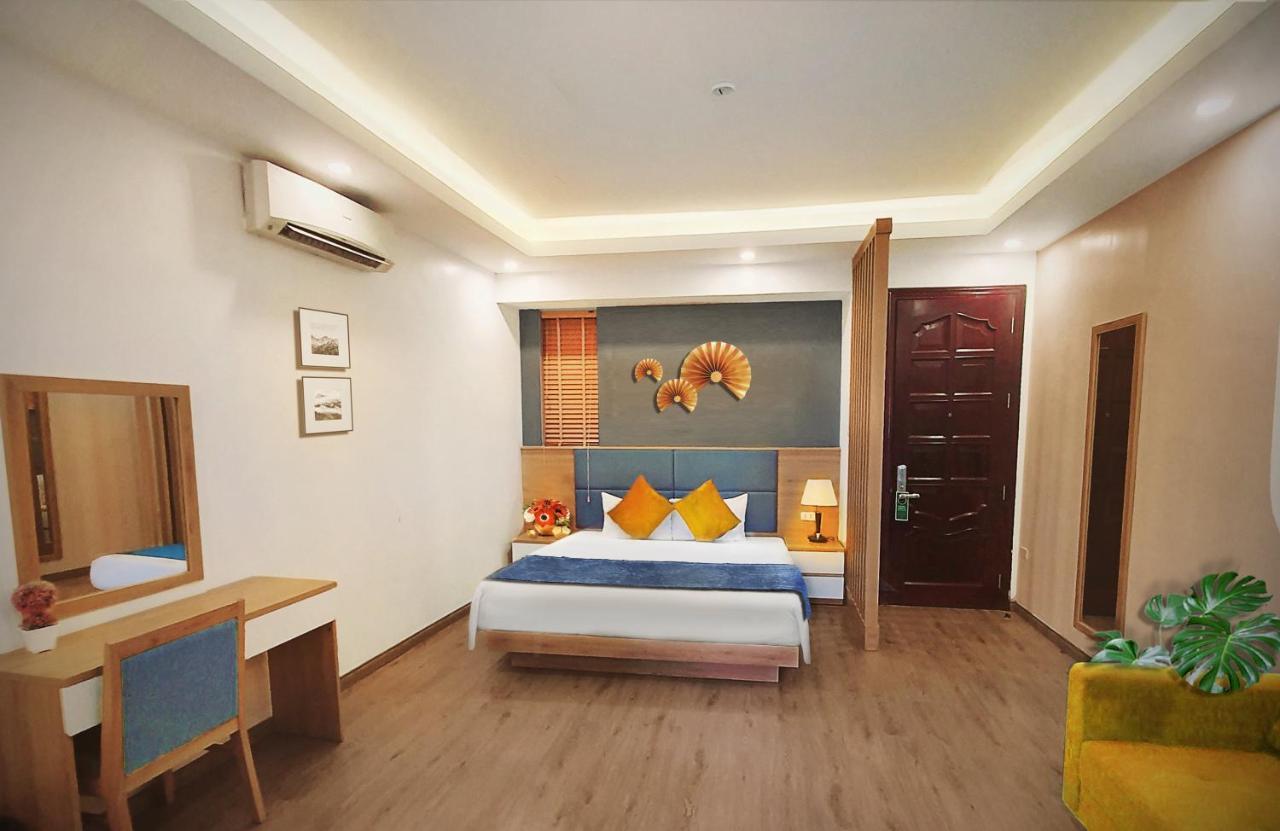 Phòng thông nhau qua cửa nối có Ban công
